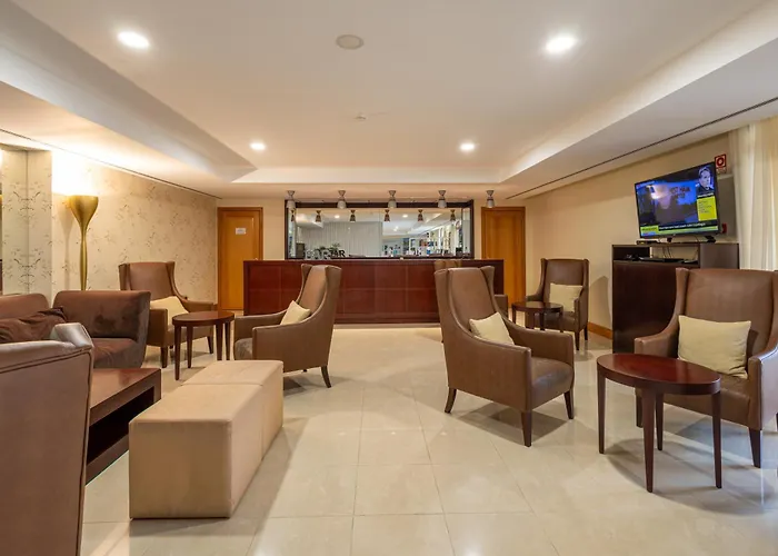 The Residences 아파트