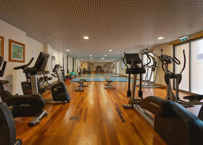 The Residences 아파트